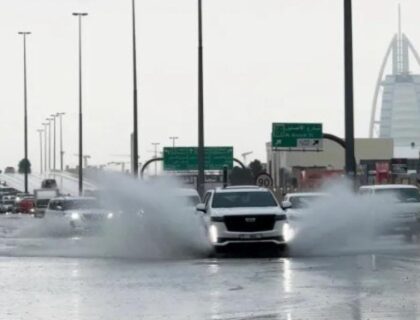 urdu news, Heavy rain in UAE, 75-year record broken.