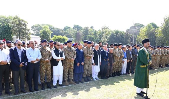 urdu news, Funeral prayers of martyred Major Sibtain Haider