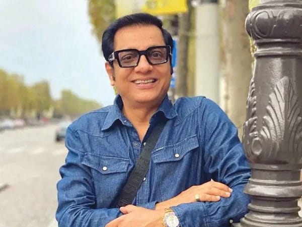 e challan karachi, Driving on Karachi’s Roads Deserves a Reward,