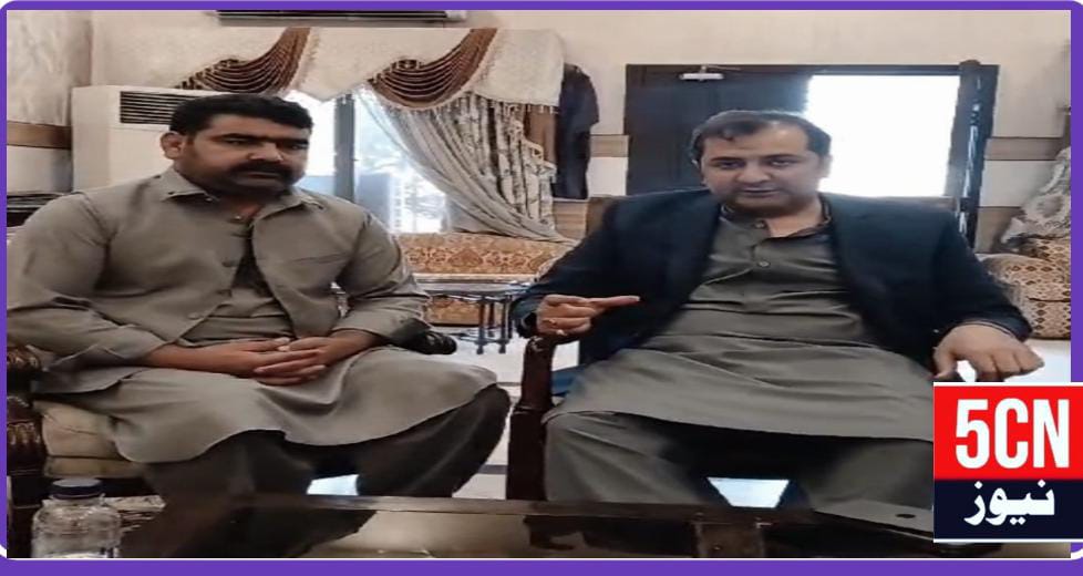 اقتدار میں آکر پیو روڈ کی تعمیر ،دریا کو چینلائز کر کے اراضی کو عوام میں تقسیم اور پن بجلی گھروں کی تعمیر کر شگر کے عوام کو تحفہ دیں گے ۔ خالد خورشید کا ایڈوکیٹ حسن شگری سے ملاقات 1 urdu news update gilgit baltistan news