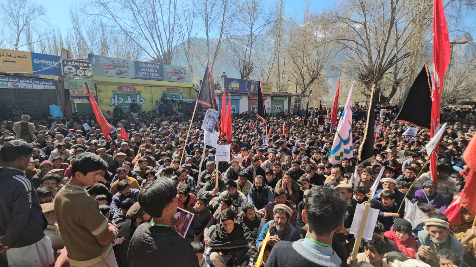 شگر علمائے شگر نے رہبرِ معظم انقلابِ اسلامی سید علی خامنہ ای کی افسوسناک شہادت پر ضلع شگر میں دس روزہ سوگ کا اعلان کر دیا 1 IMG 20260301 WA0137