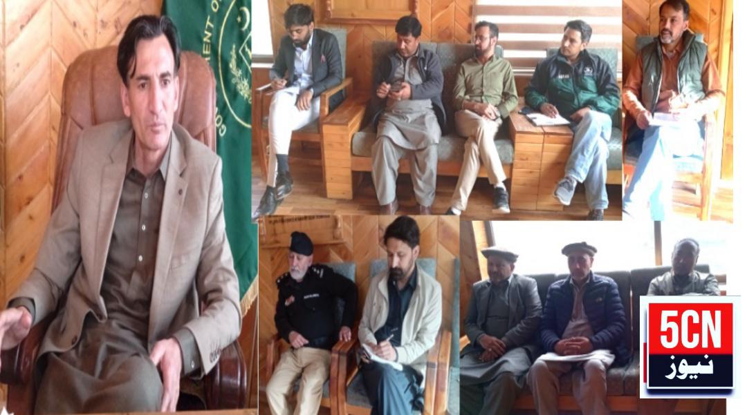 شگر ڈپٹی کمشنر شگر عارف حسین کی صدارت میں قدرتی آفات سے نمٹنے کے حوالے سے اہم اجلاس 1 urdu news update Important Meeting on Natural Disaster