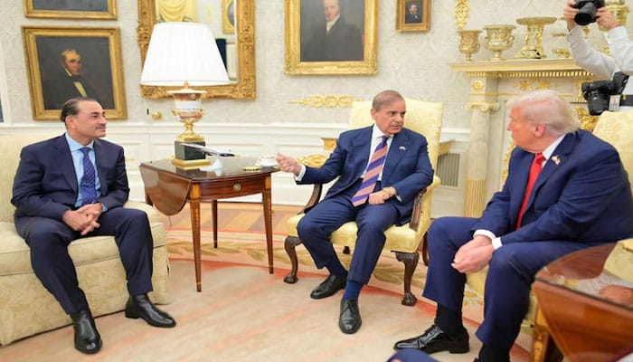 پاکستان نے کرپٹو ڈپلومیسی کے ذریعے امریکا کیساتھ تعلقات بہتر کیے، بھارتی میڈیا پر پاکستانی کامیابیوں کے چرچے 2 urdu news update Pakistan Improves Ties with the U.S